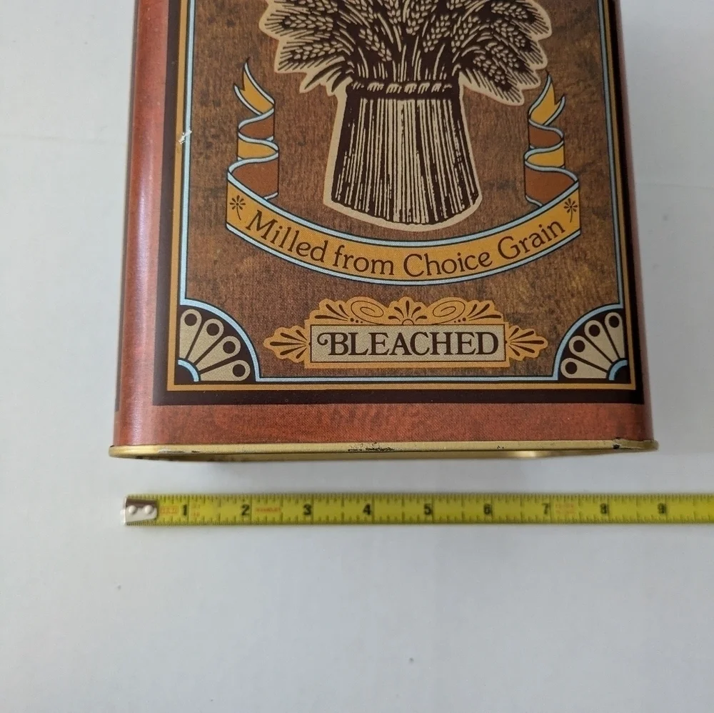 Vintage Golden Harvest Flour Tin Canister by Cheinco